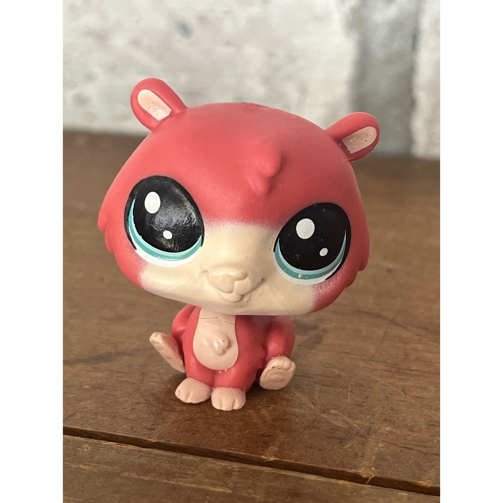 Littlest‎ Pet Shop LPS Trip Hamston LPS #2-102 Red Pink Hamster